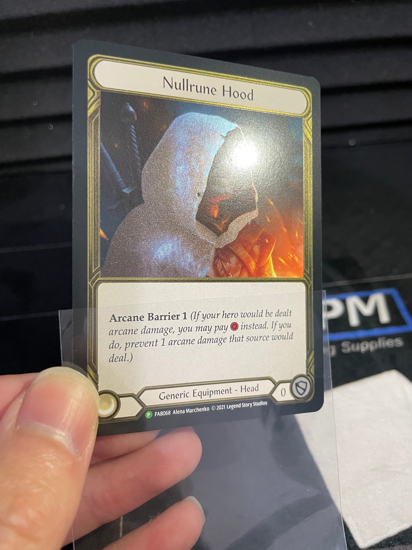 Nullrune Hood Gold Foil Trophy Card NM