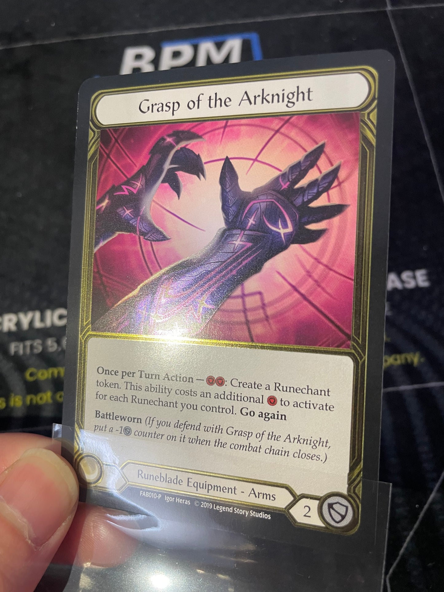 Grasp Of The Arknight Flesh and Blood TROPHY CARD GOLD FOIL (LIGHT PLAY)